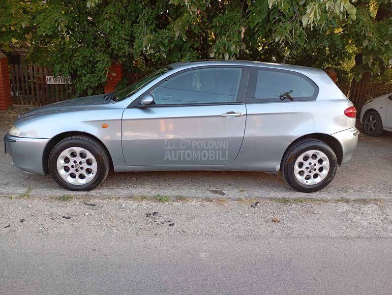 Alfa Romeo 147 