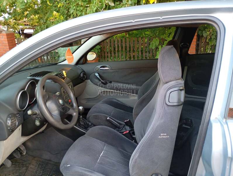 Alfa Romeo 147 