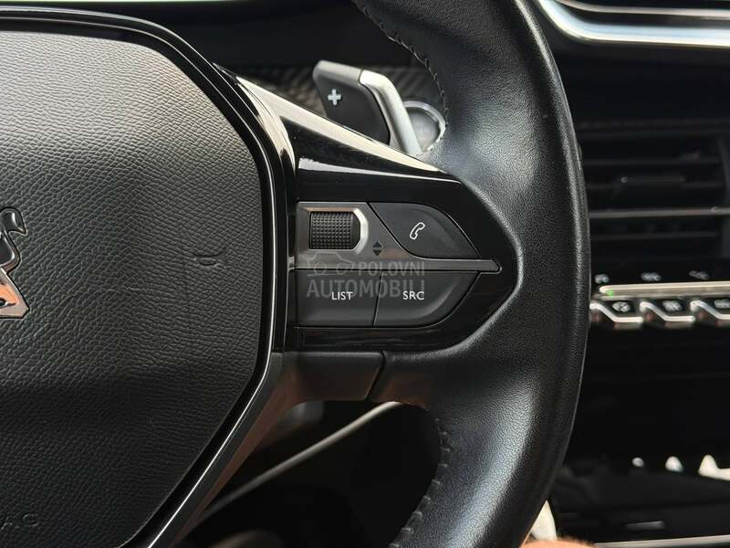 Peugeot 208 Alure/Kamera/Virtual