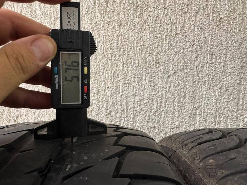 Kleber 215/55 R17 Letnja