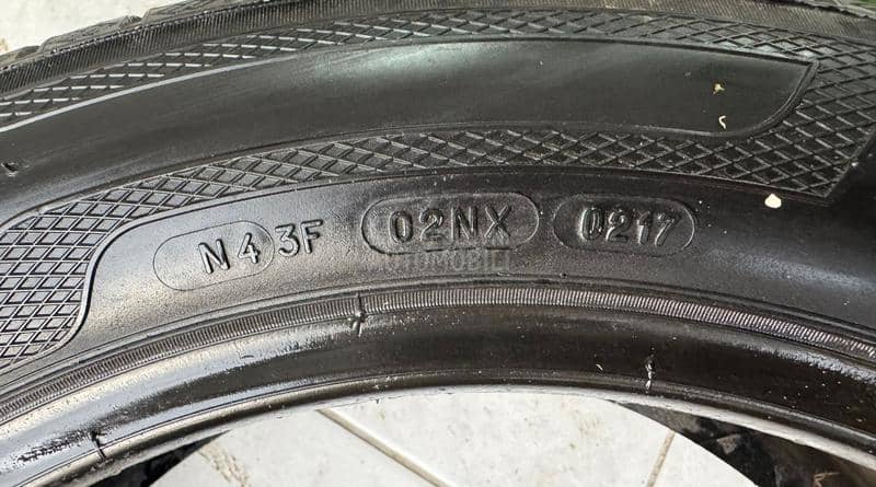 Kleber 215/55 R17 Letnja