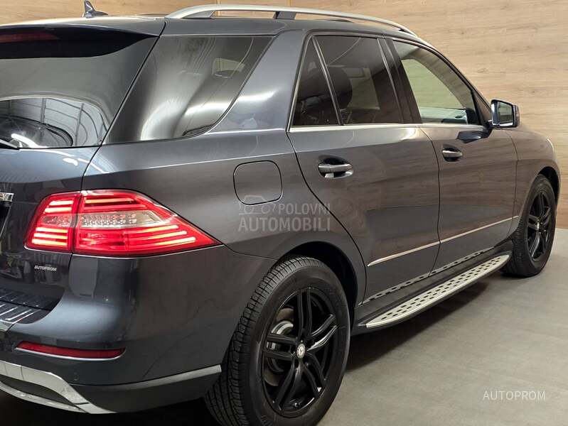 Mercedes Benz ML 350 d 4m AIRMATIC SWlSS