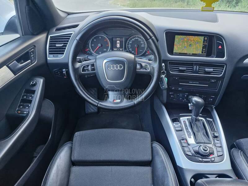 Audi Q5 2.0TDI 3XS-LINE