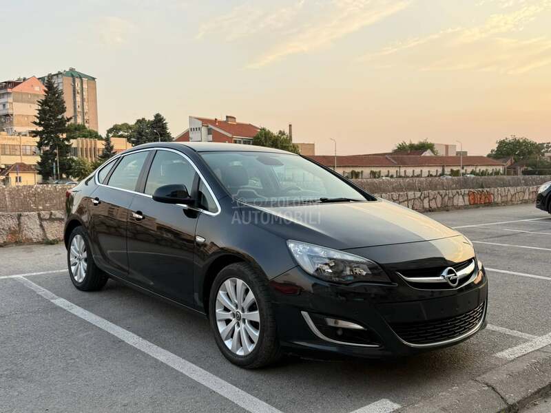 Opel Astra J 1.7 CDTI