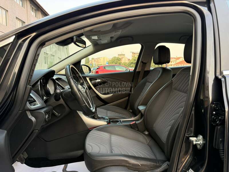 Opel Astra J 1.7 CDTI