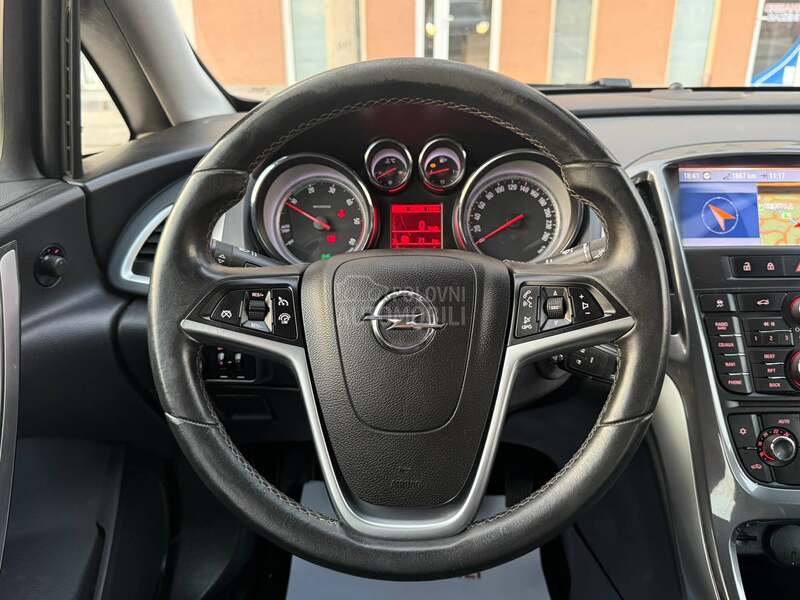 Opel Astra J 1.7 CDTI