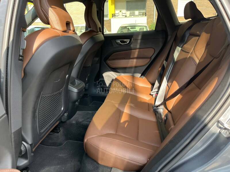 Volvo XC60 B4 197ps koza nov