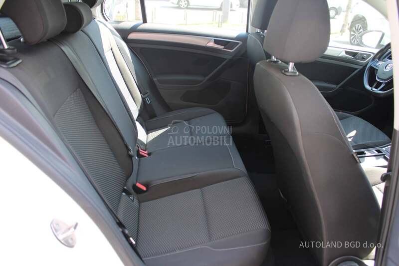 Volkswagen Golf 7 1.6 TDI Trend