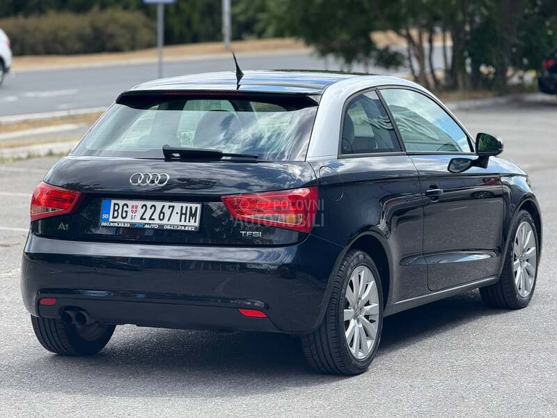 Audi A1 1.4 TFSI AUT/NAV