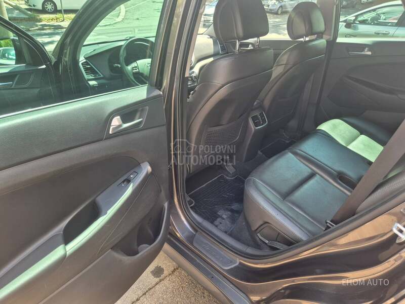 Hyundai Tucson 1.6 T A/T 4wd