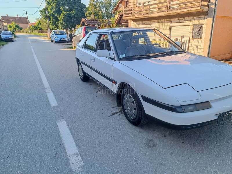 Mazda 323 f