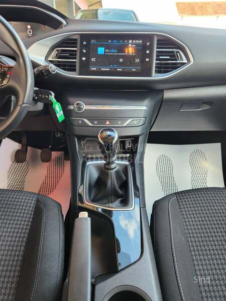 Peugeot 308 1.5 BLUEHDI DIGI