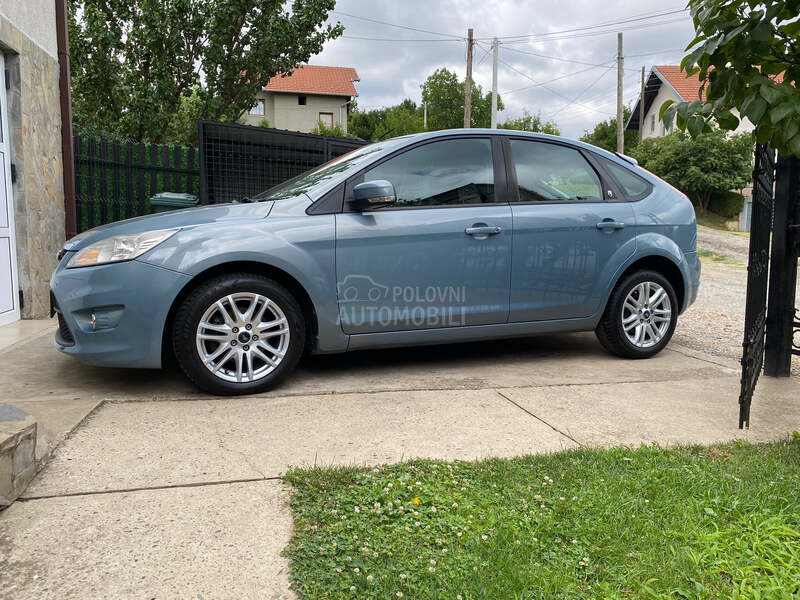 Ford Focus Ghia