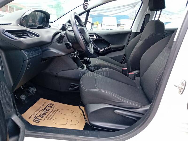 Peugeot 208 1.4 HDI