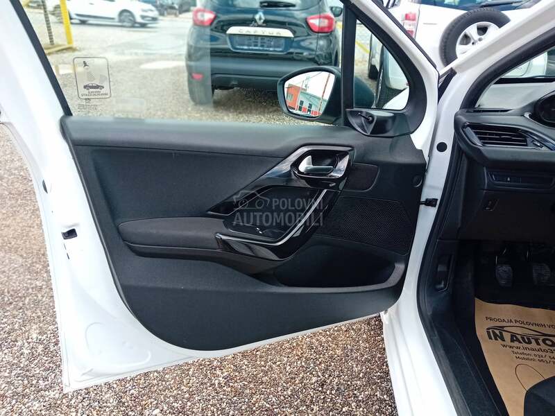 Peugeot 208 1.4 HDI