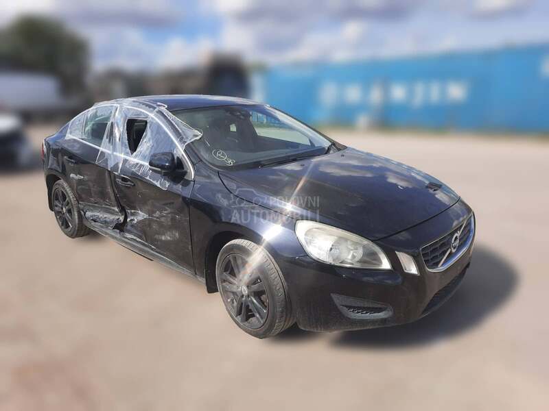 Volvo S60 D5204T2 2010. god. -  kompletan auto u delovima