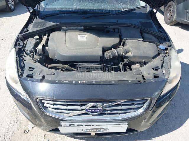 Volvo S60 D5204T2 2010. god. -  kompletan auto u delovima