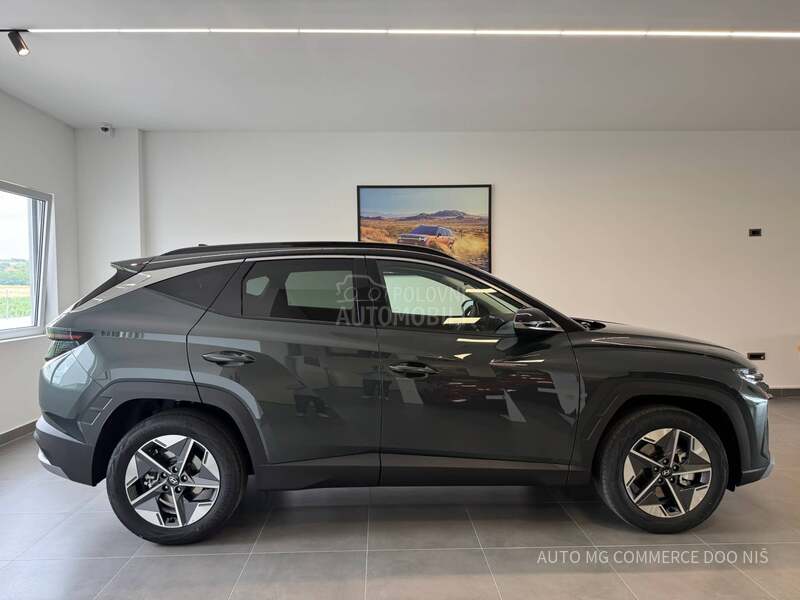 Hyundai Tucson 1.6T Premium 2