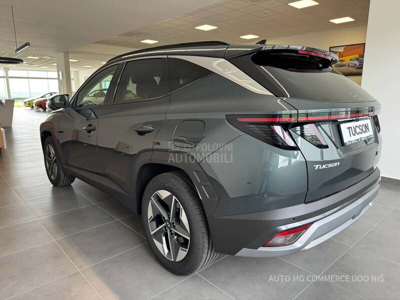 Hyundai Tucson 1.6T Premium 2