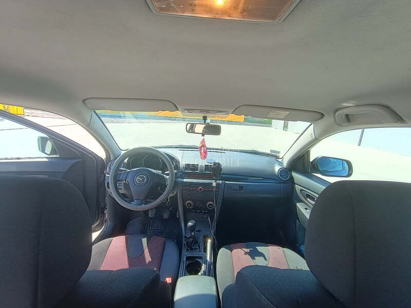 Mazda 3 1.6