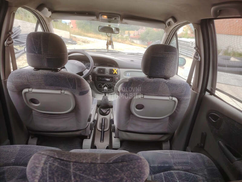 Renault Scenic 1.9DTI