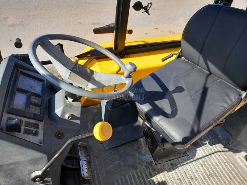 JCB 3dx