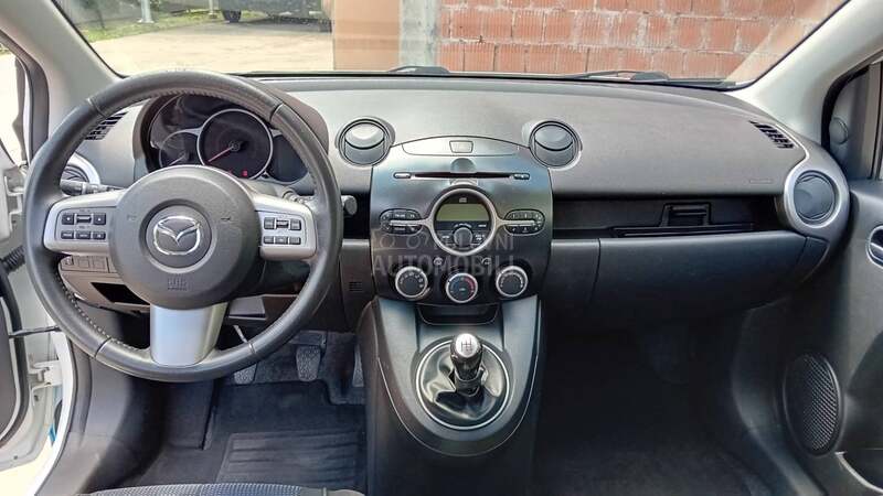 Mazda 2 1.5 GT SPORT