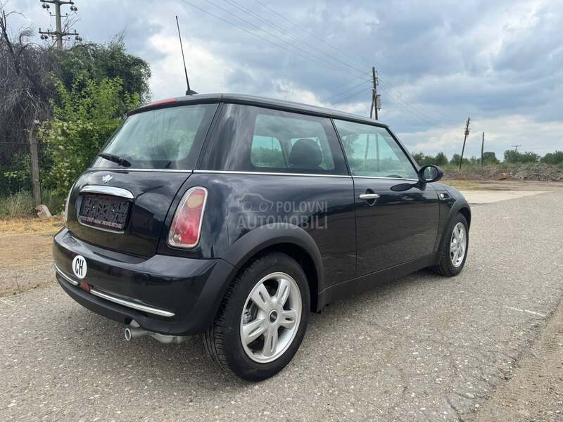 MINI Cooper 