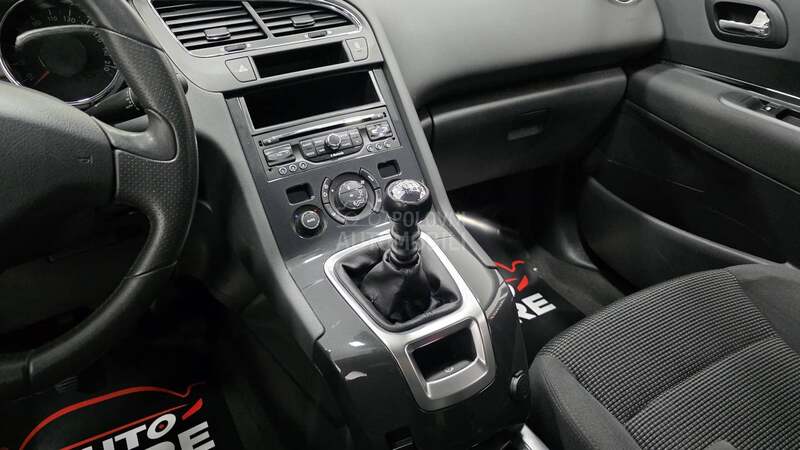 Peugeot 5008 1.6 VTI