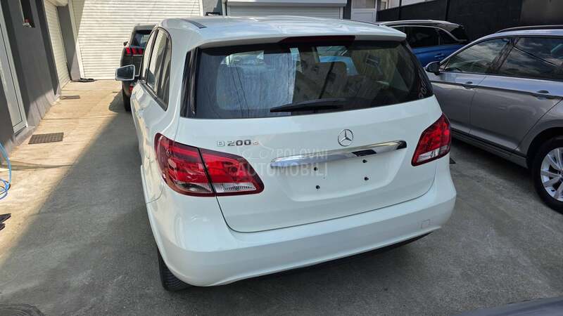 Mercedes Benz B 200 2.0 Cng