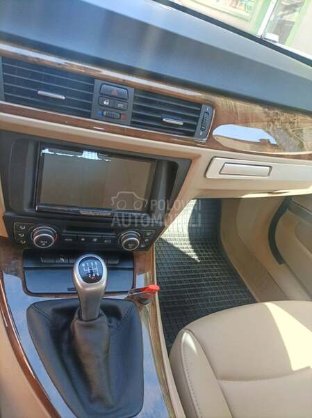 BMW 320 320i