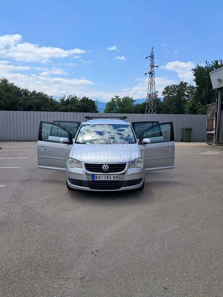 Volkswagen Touran 2.0