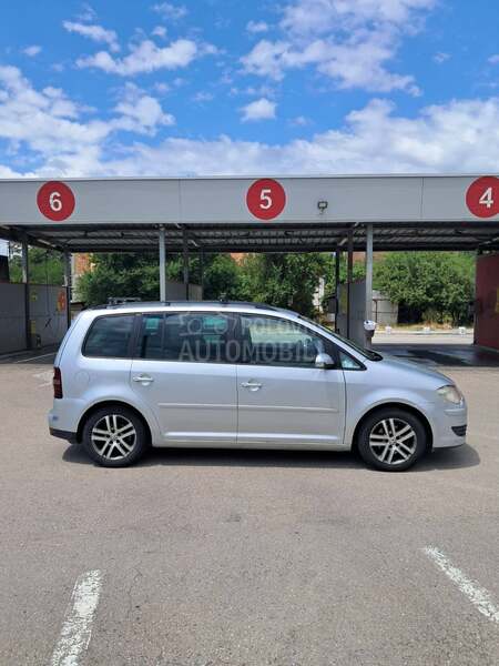 Volkswagen Touran 2.0