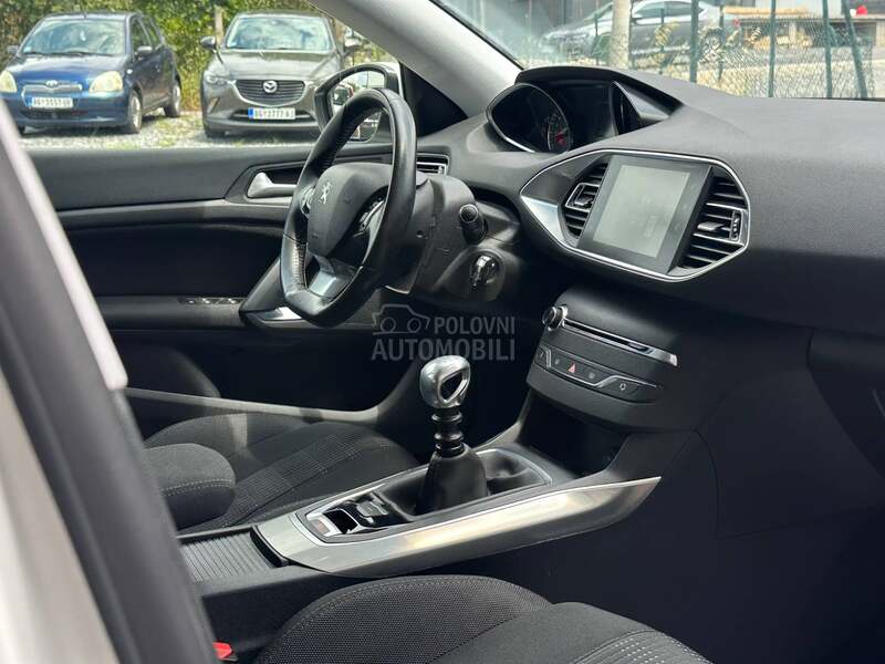Peugeot 308 CH/Led/G4RANCIJA