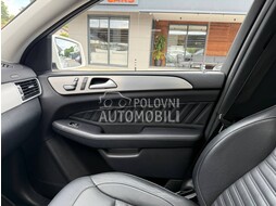 Mercedes Benz GLE 350 d 4Matic slika 24