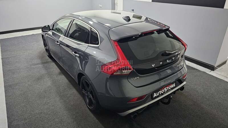 Volvo V40 R D2