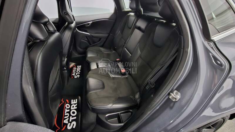 Volvo V40 R D2