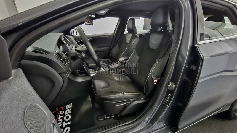 Volvo V40 R D2
