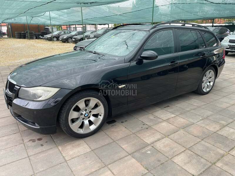 BMW 320 