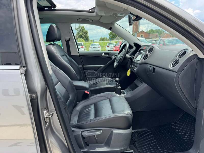 Volkswagen Tiguan 183.233 / PANO