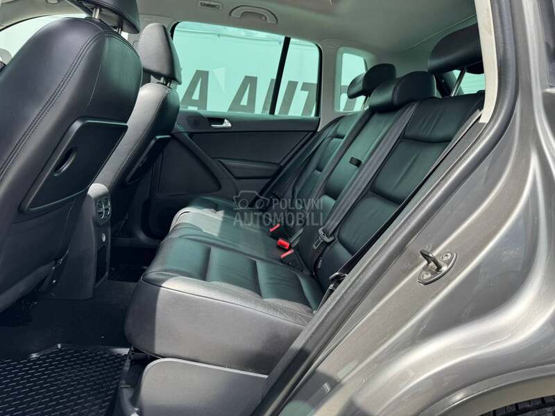 Volkswagen Tiguan 183.233 / PANO