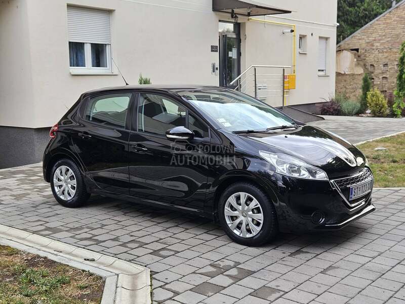 Peugeot 208 1.4HDI