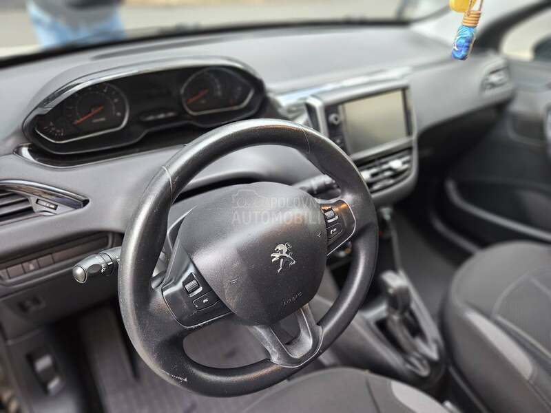Peugeot 208 1.4HDI