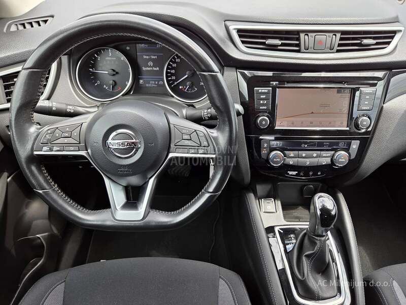 Nissan Qashqai 1.5 Dci Autom