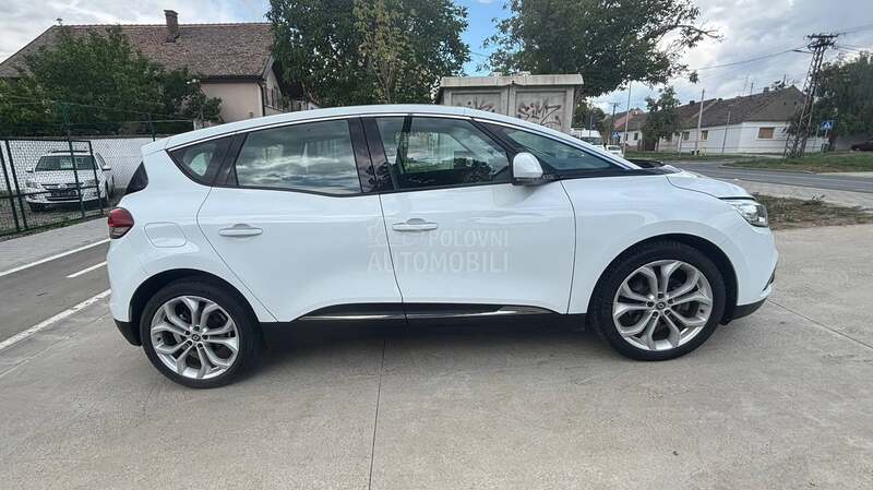 Renault Scenic I.N.T.E.N.o.v