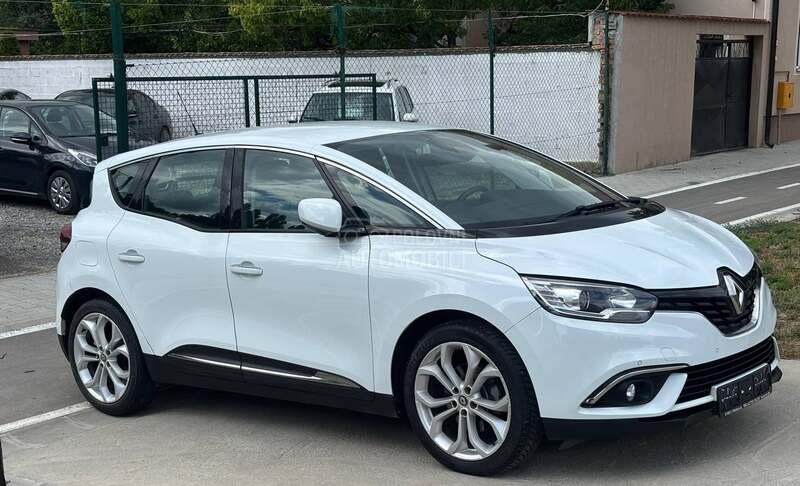 Renault Scenic I.N.T.E.N.o.v