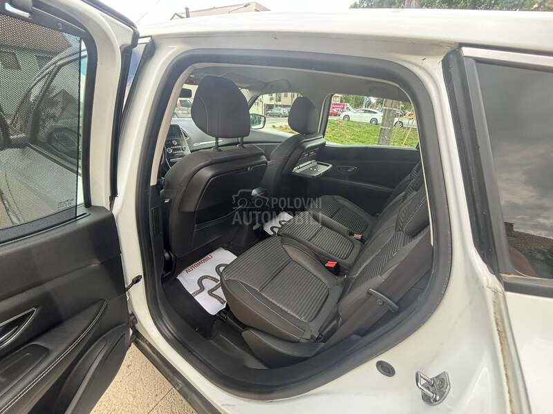 Renault Scenic I.N.T.E.N.o.v