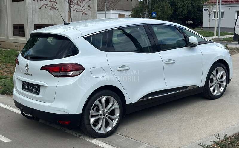 Renault Scenic I.N.T.E.N.o.v