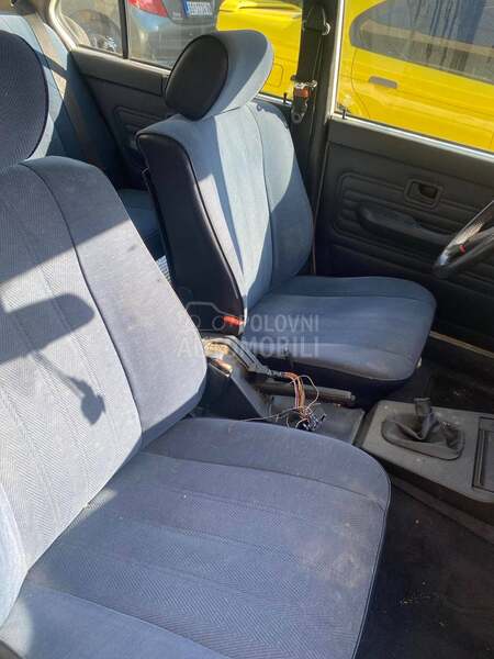 BMW 524 e28