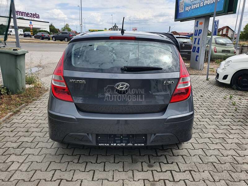 Hyundai i30 1.4b CH/0DLIČAN